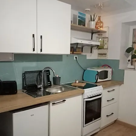 Maison De Bourg Dans Un Quartier Medieval, Avec Cafe Et The Offert * Clermont-Ferrand